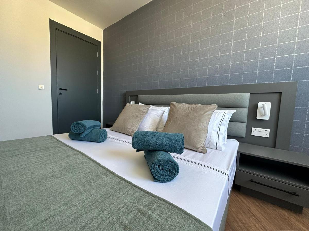 Korzo Suites Msida Luxury Penthouse With Pool Zewnętrze zdjęcie