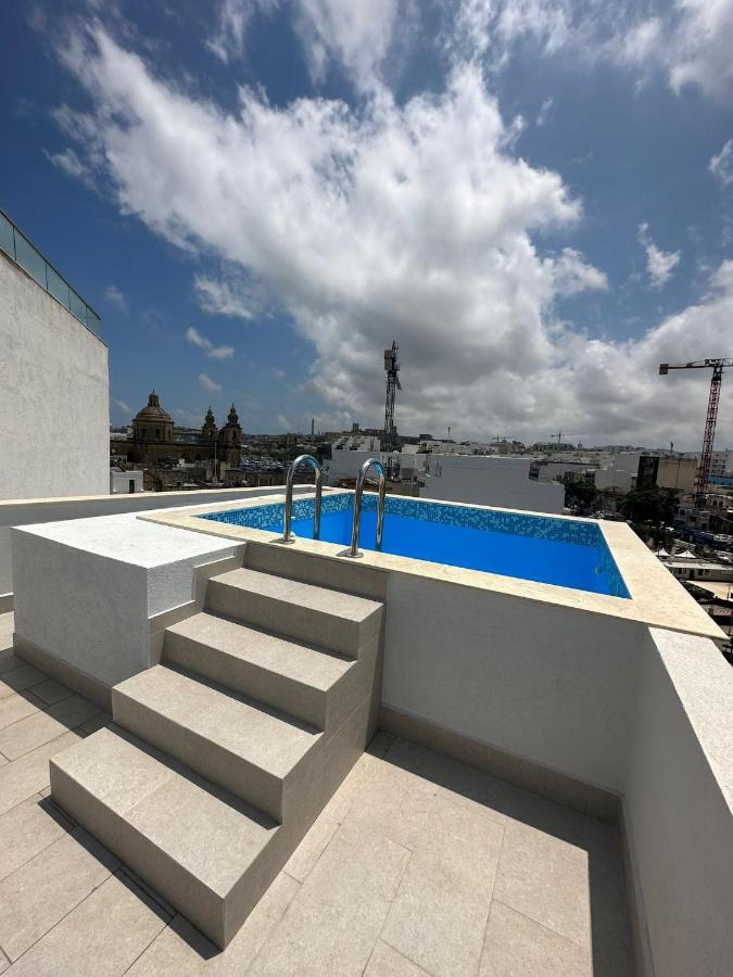Korzo Suites Msida Luxury Penthouse With Pool Zewnętrze zdjęcie