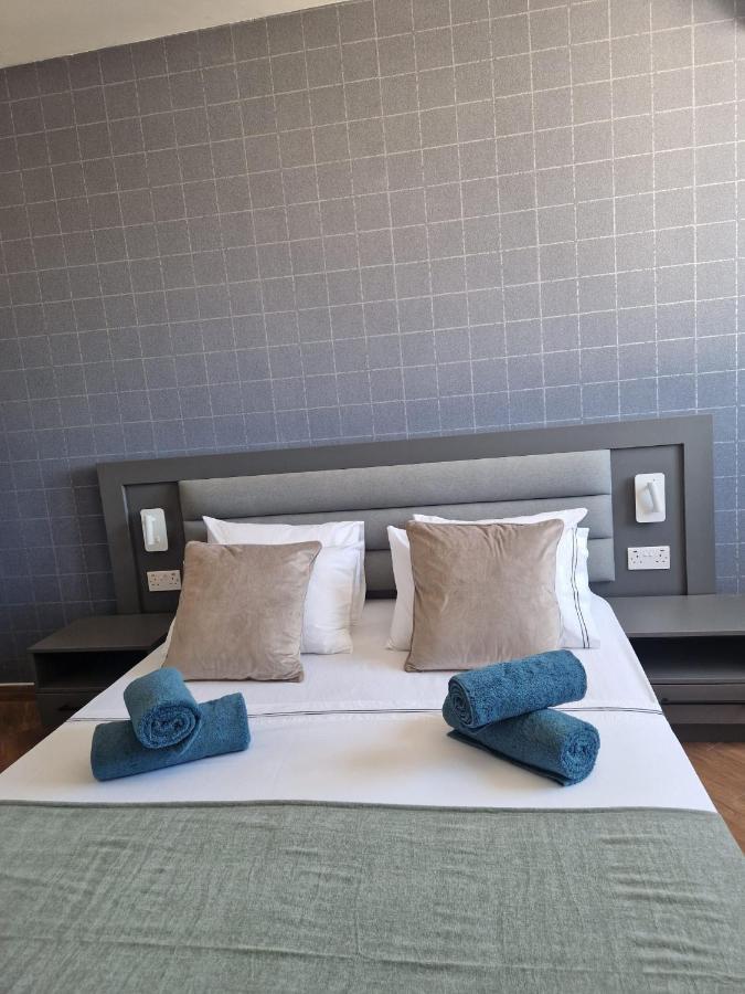 Korzo Suites Msida Luxury Penthouse With Pool Zewnętrze zdjęcie